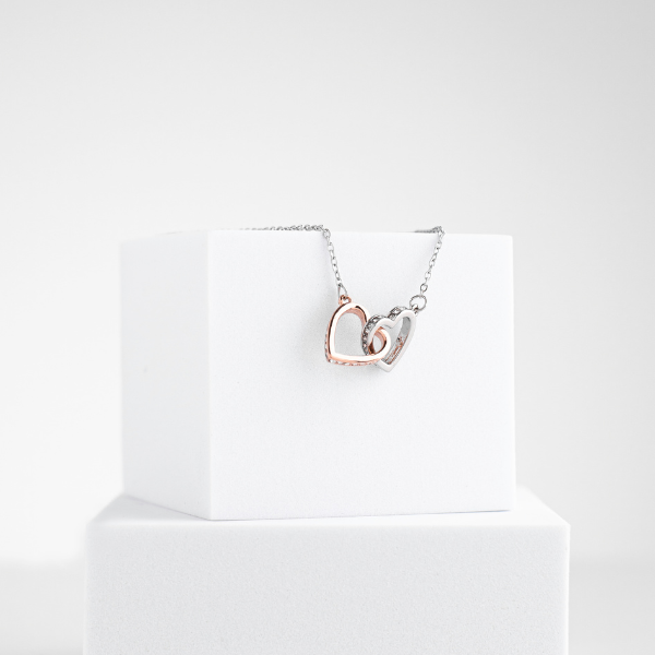 Para a Minha Deslumbrante e Sensual Amada- Colar de Corações Interligados LUX_HEARTS