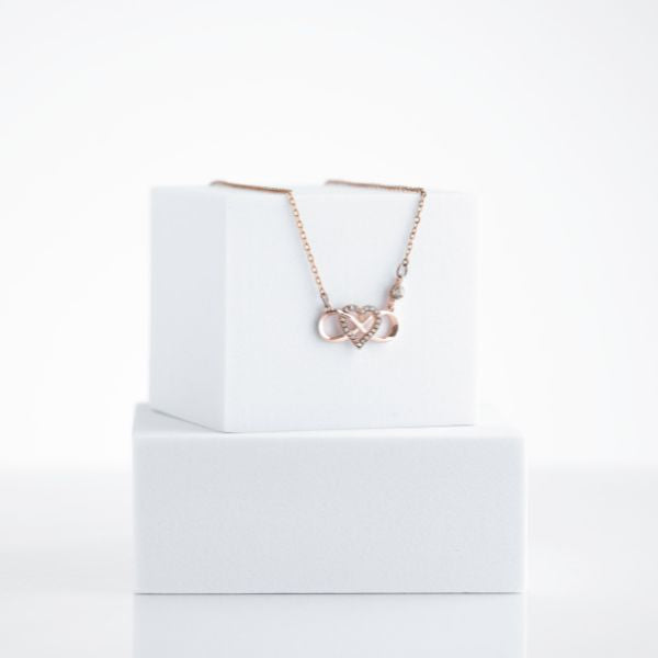 Colar em ouro rosa com cristais de zircónias cúbicas LOVEHEART