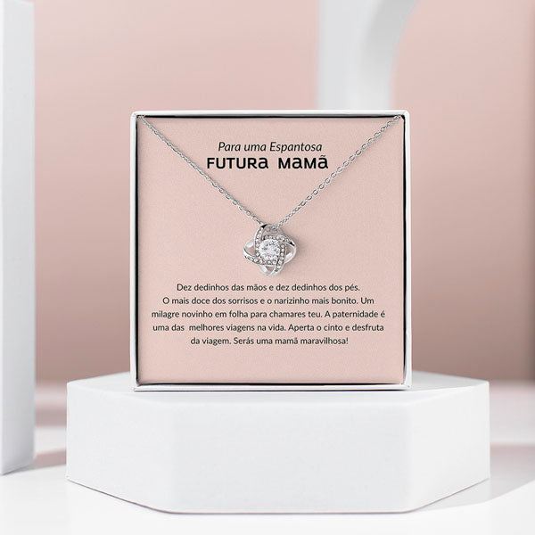 Futura Mãe - Colar banhado a ouro branco 14k com cristais de zirconia cúbica GIA