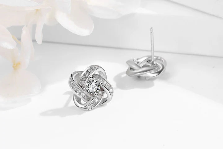 Brinco em Prata 925 Banhado a Ouro Branco 14k