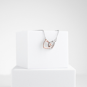 Para A Minha Mãe – Colar de Corações Interligados OLIVIA_HEARTS